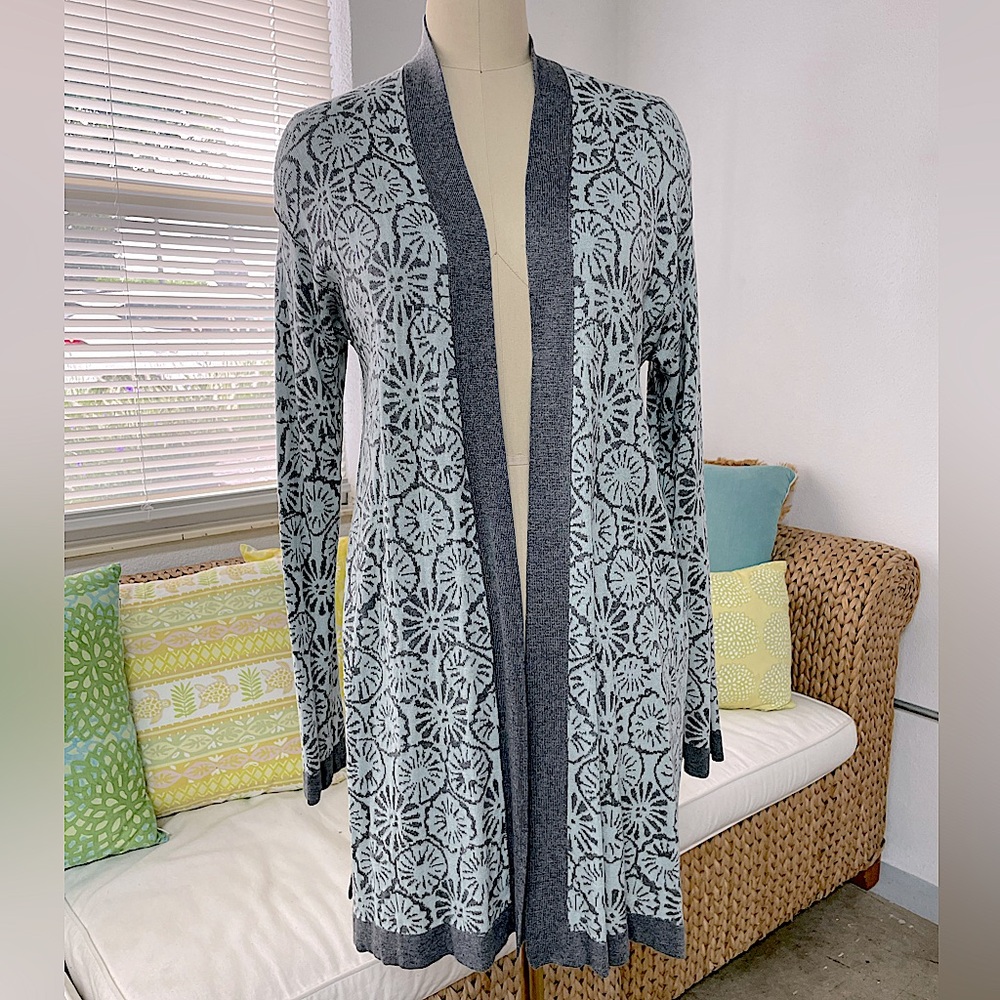 Sigrid Olsen Studio Soft Cardigan Sweater Pale Blue and Grey Floral Print Size S